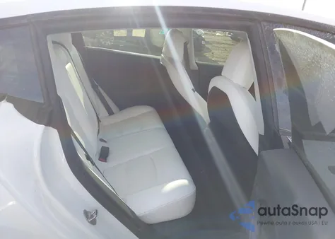 2021 Tesla Model 3 Long Range Dual Motor All-Wheel Drive z USA, uszkodzony, nr VIN 5YJ3E1EB4MF046856